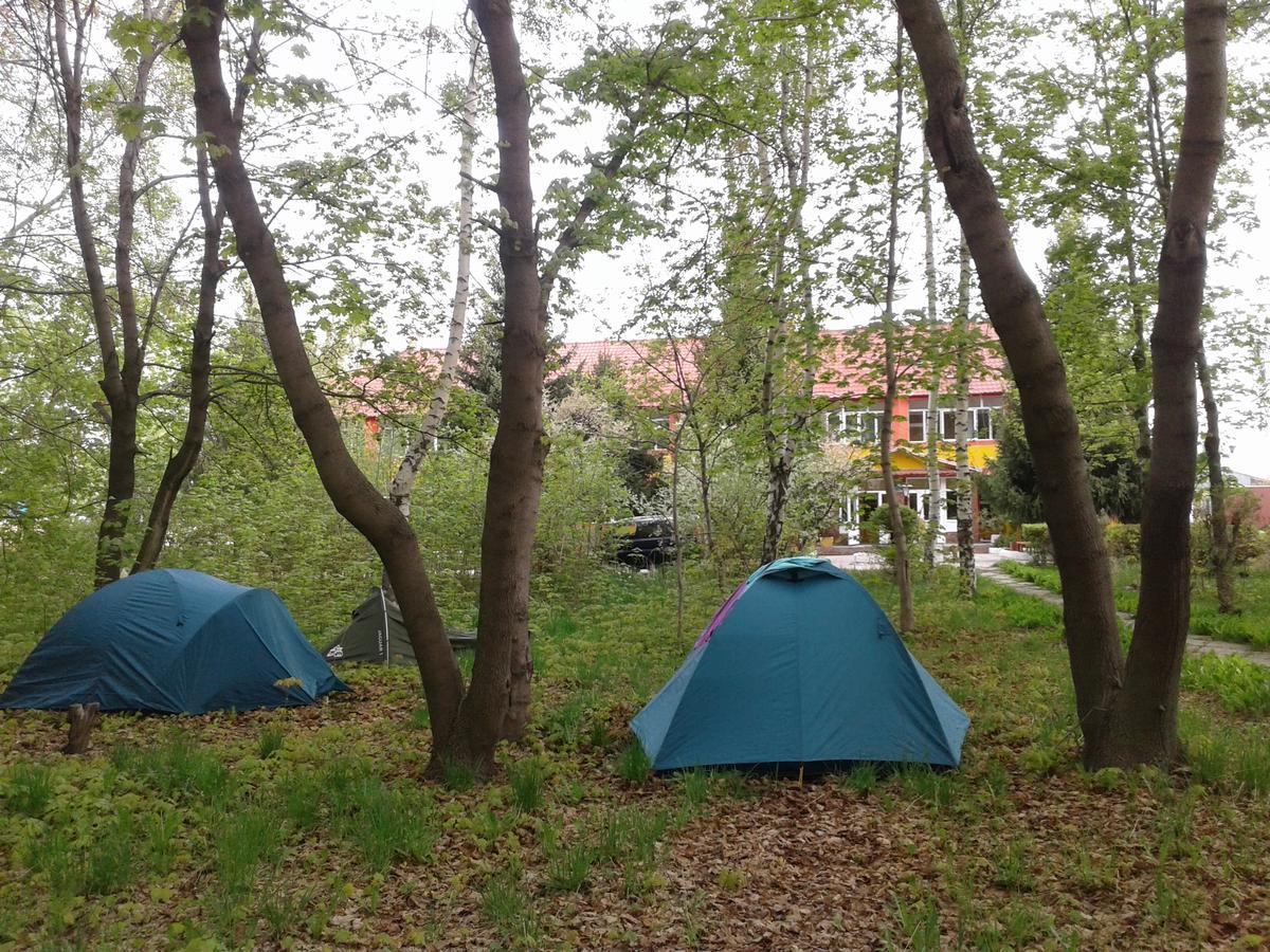 Otel Issyk-Kul Karakol Esterno foto